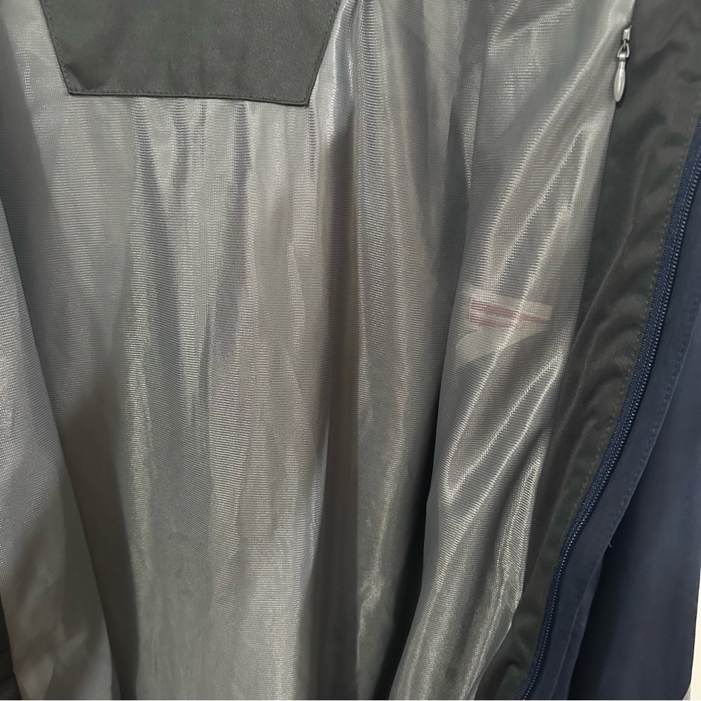 Antigua NFL Patriots Lightweight Jacket - Picture 4 of 10
